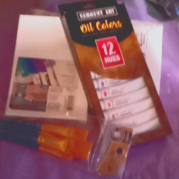 Oil art paints with 6pc brush set and 2- 5x7 canvas NEW - Picture 3 of 3